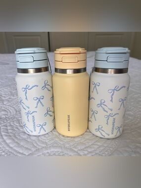 Hydro peak 7oz Insulated Stainless Steel Water Bottles.